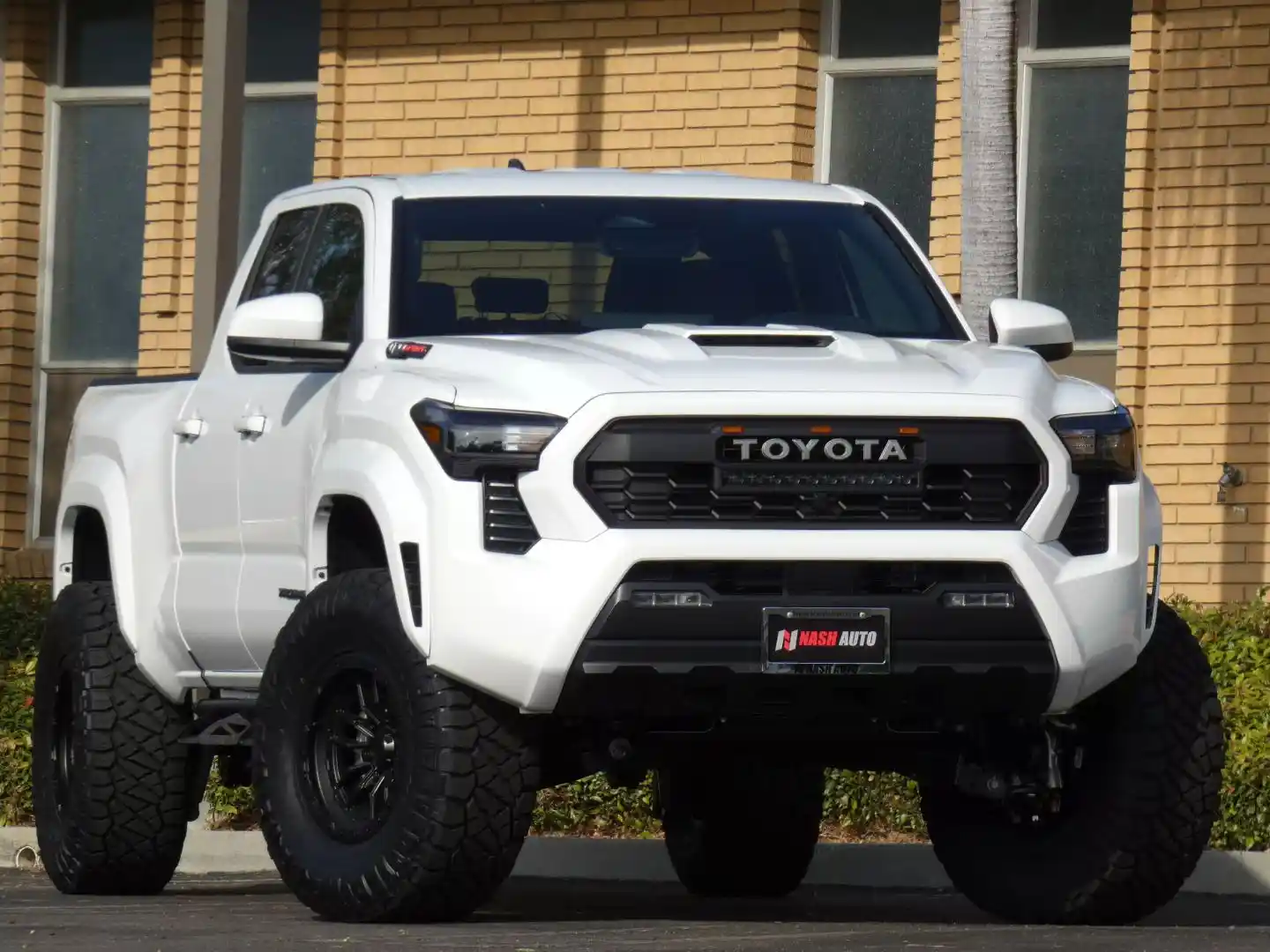 2024-toyota-tacoma-double-cab-trd-sport-for-sale-03