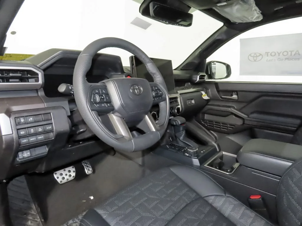 2025-toyota-tacoma-trd-sport-for-sale-11