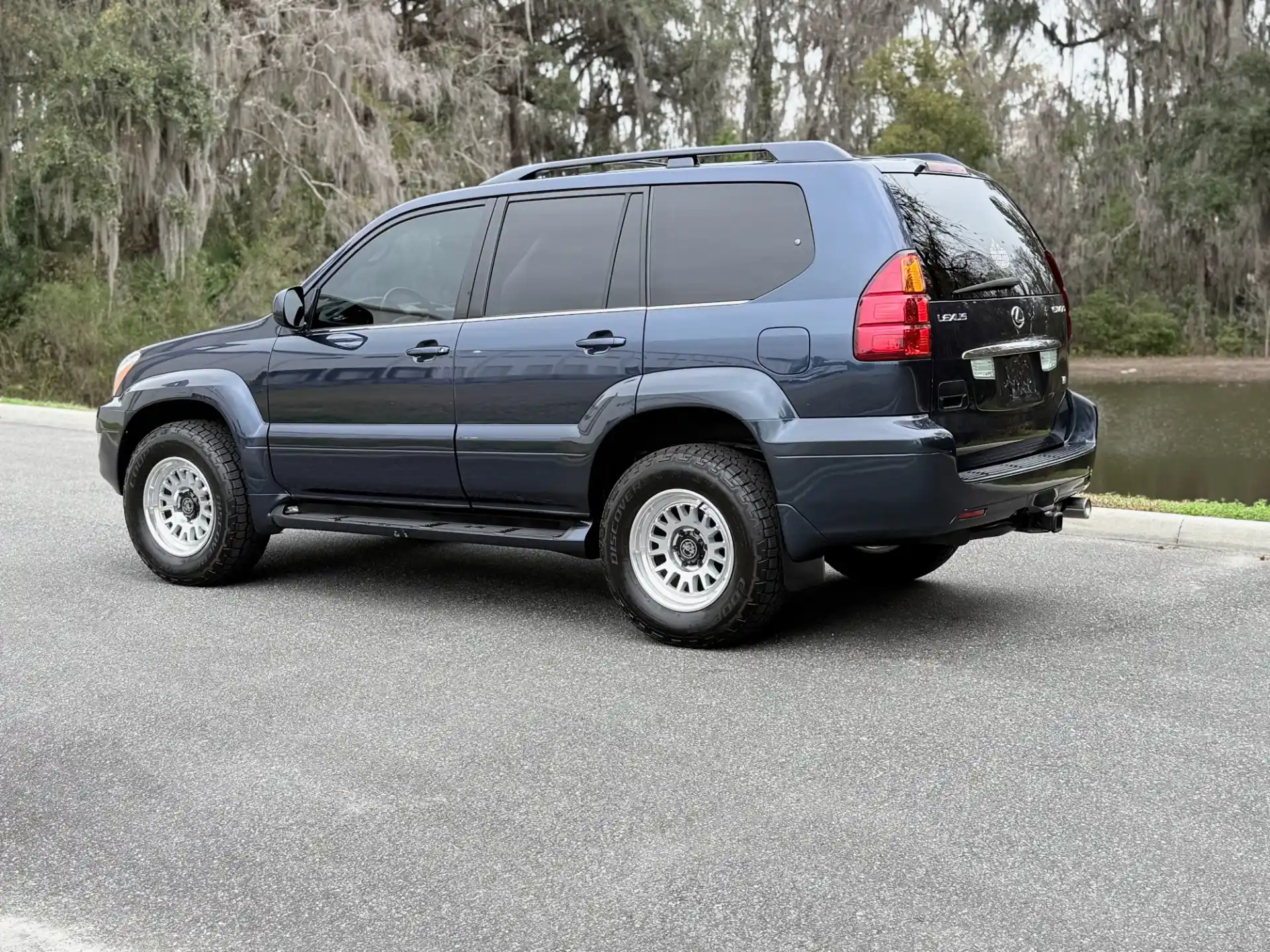 Used-2004-Lexus-GX-470-BEAUTIFUL-BLUE-MERIDIAN-1739036365-for-sale-03