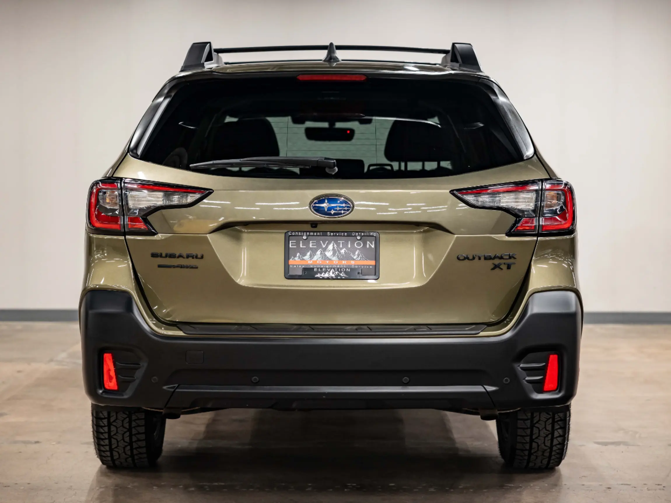 Used-2020-Subaru-Outback-Onyx-Edition-XT-for-sale-in-Denver-CO-80226-03