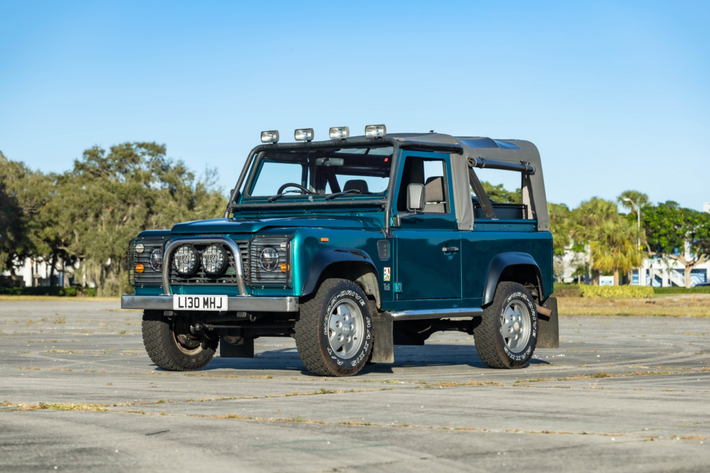 land-rover-defender-malcolm-for-sale-01