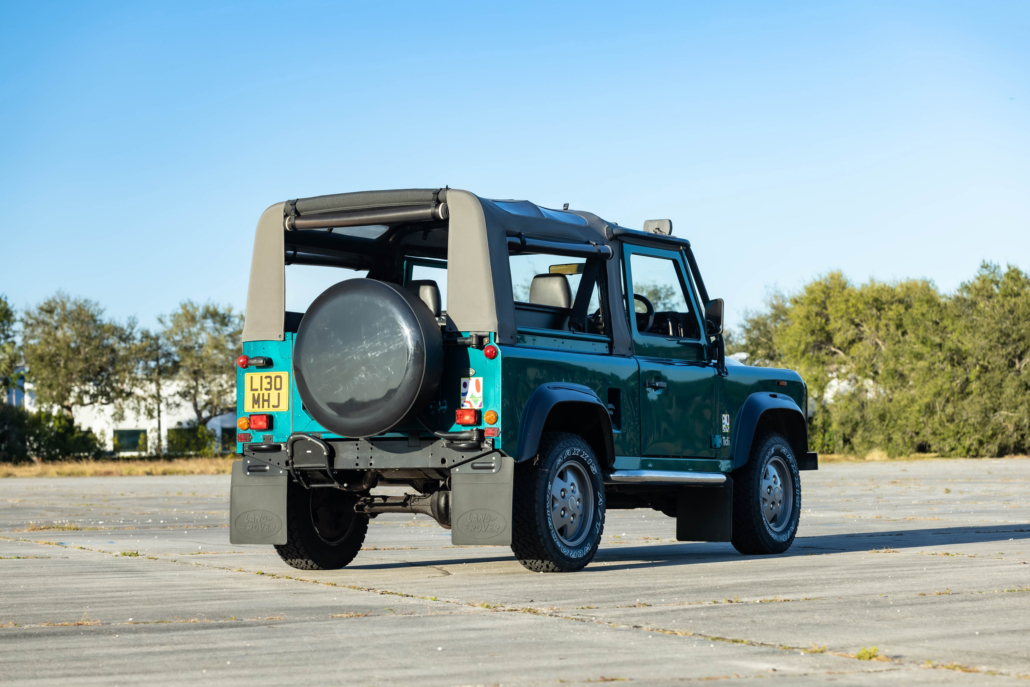 land-rover-defender-malcolm-for-sale-03