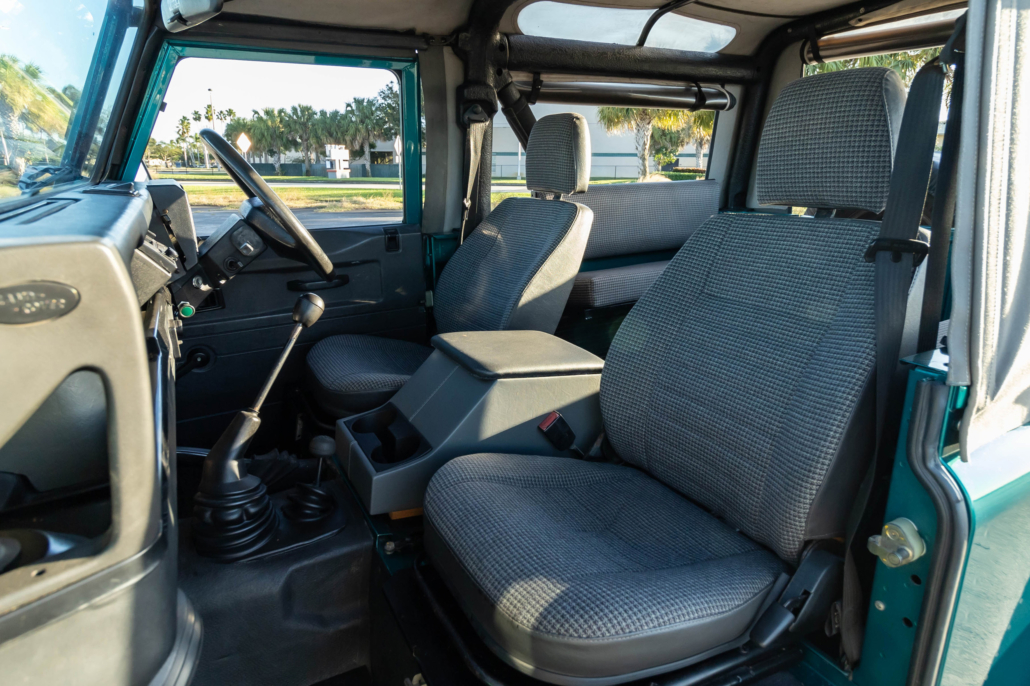 land-rover-defender-malcolm-for-sale-09