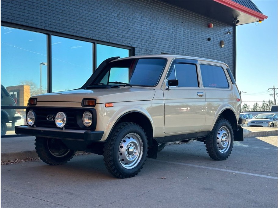 modified-1989-lada-niva-2121-for-sale-colorado-05