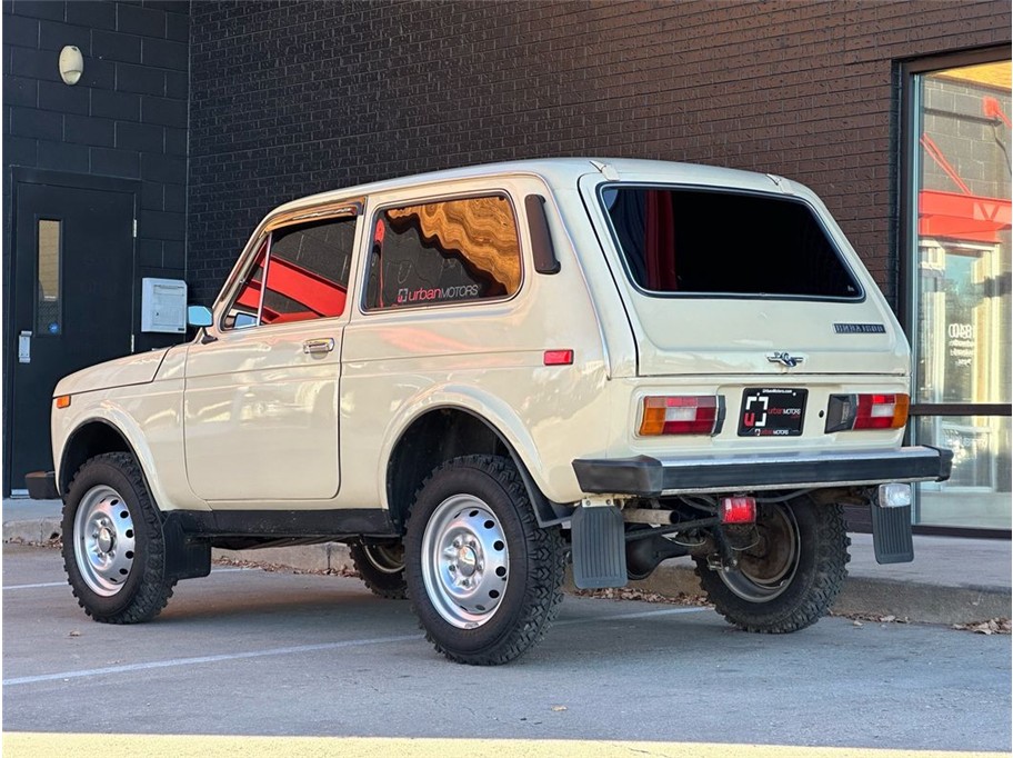 modified-1989-lada-niva-2121-for-sale-colorado-07