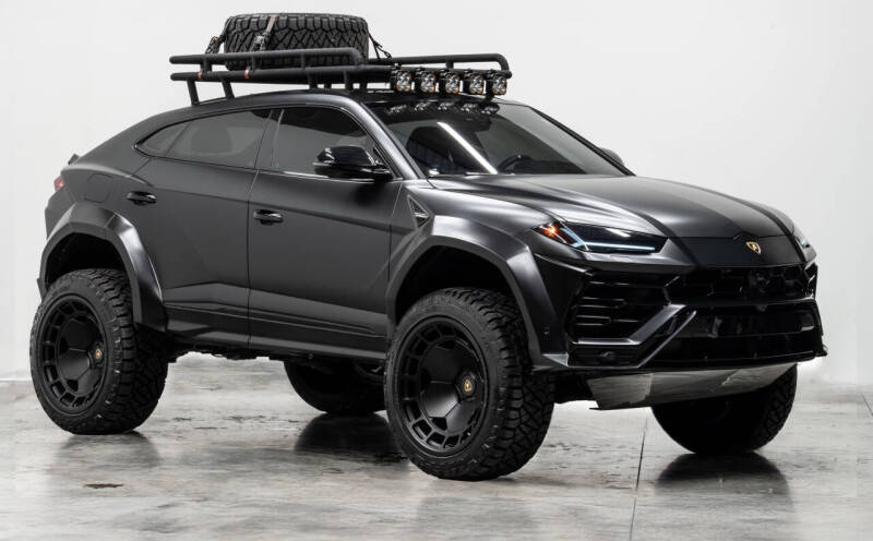 modified-2022-lamborghini-urus-for-sale-01