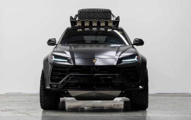 modified-2022-lamborghini-urus-for-sale-07