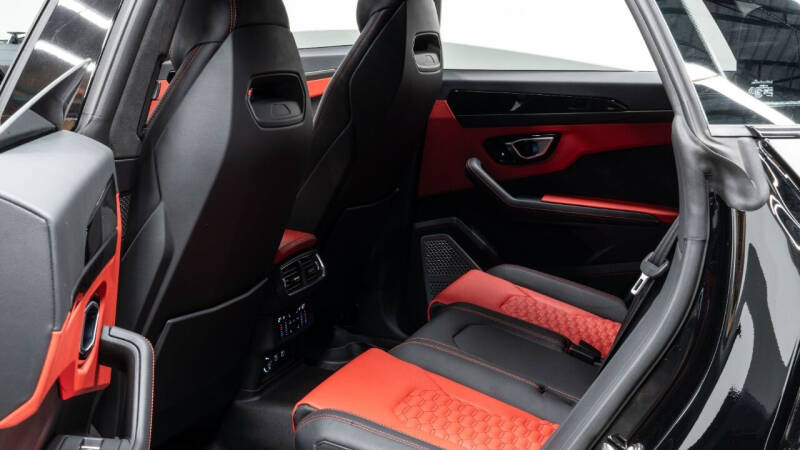 modified-2022-lamborghini-urus-for-sale-15