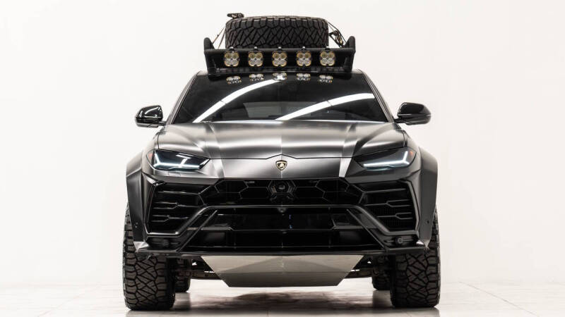 modified-2022-lamborghini-urus-for-sale-30