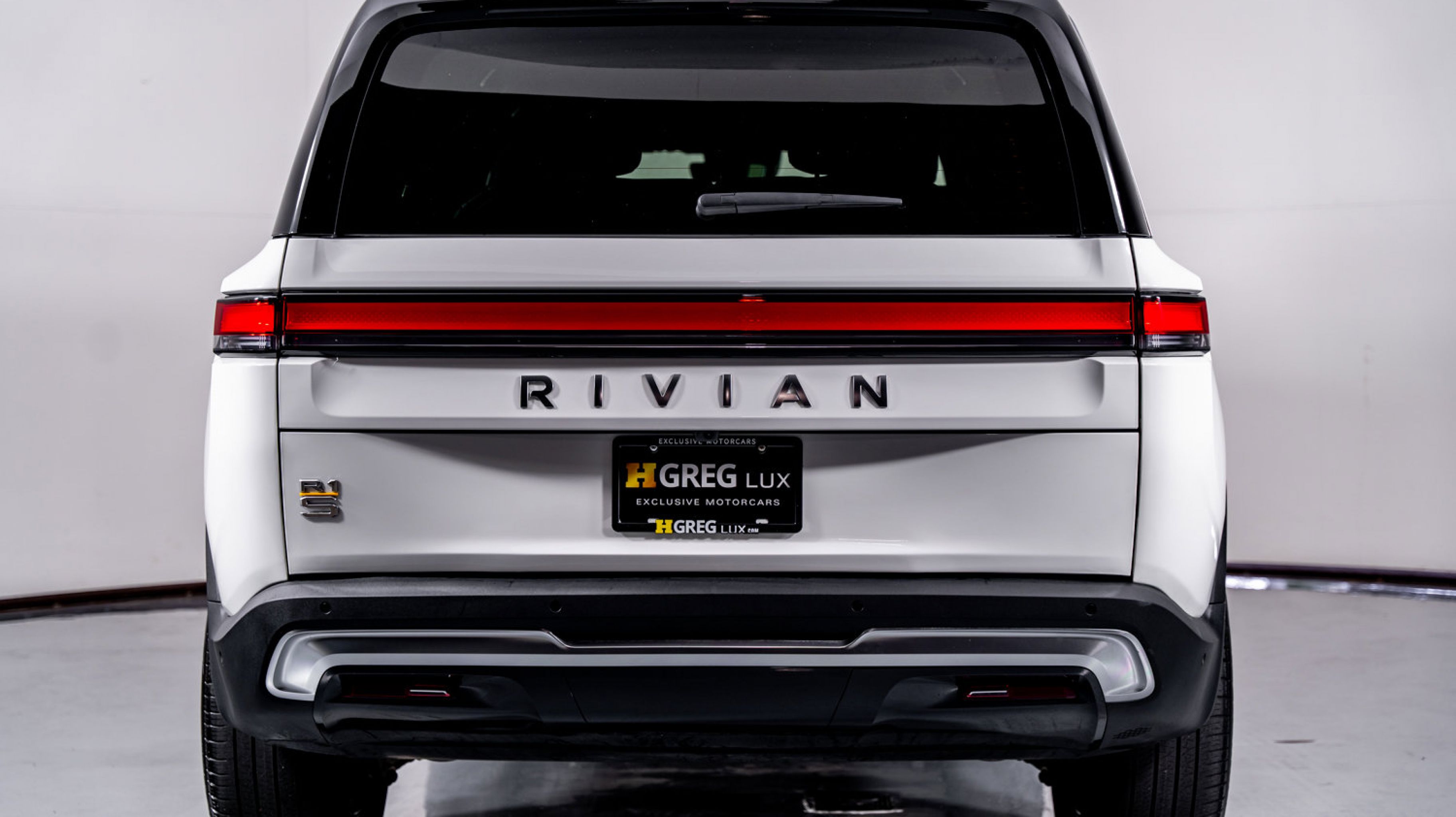 rivian-r1s-2023-for-sale-3186816-for-sale-12