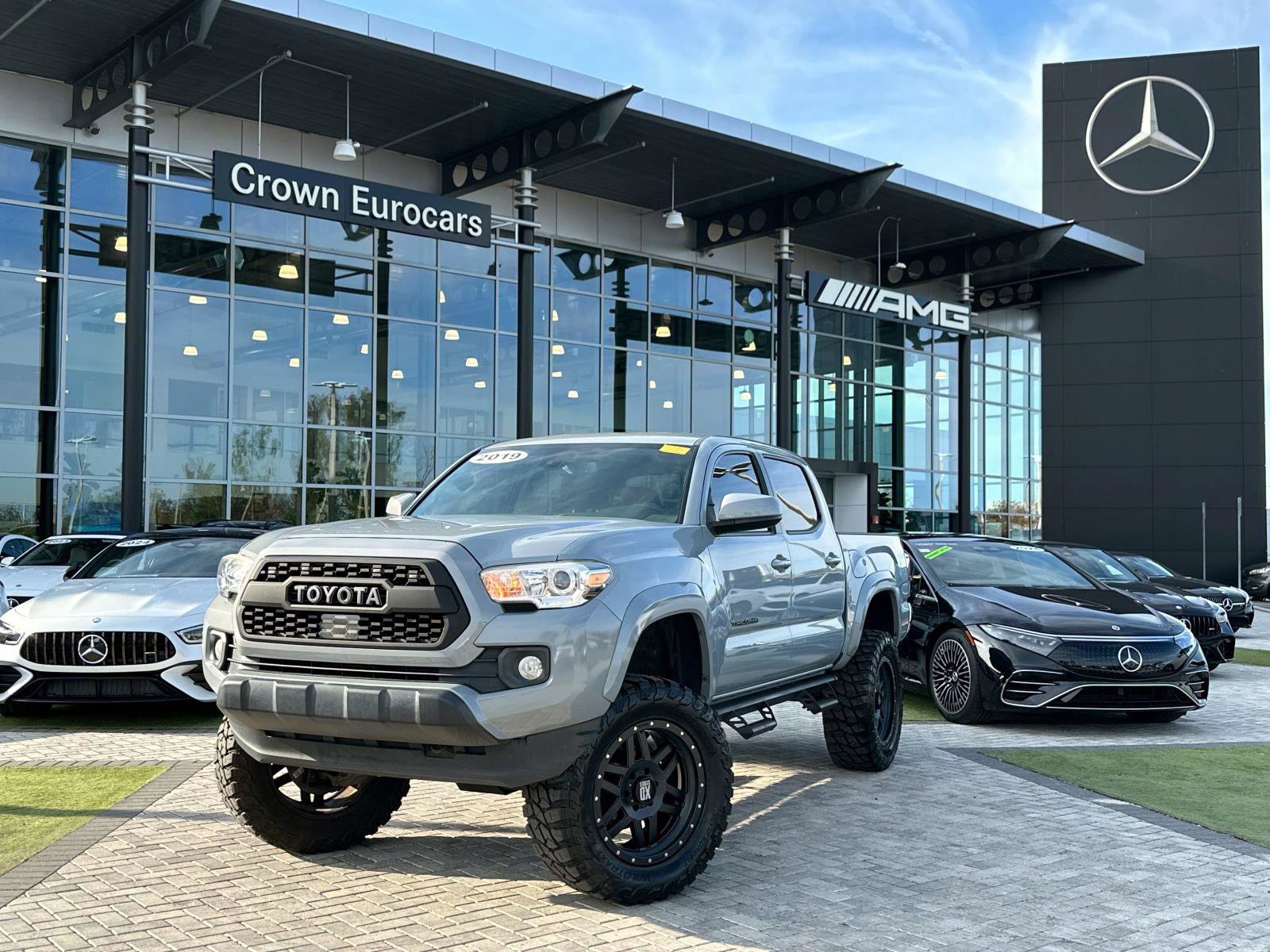 used-2019-toyota-tacoma-2wd-for-sale-01