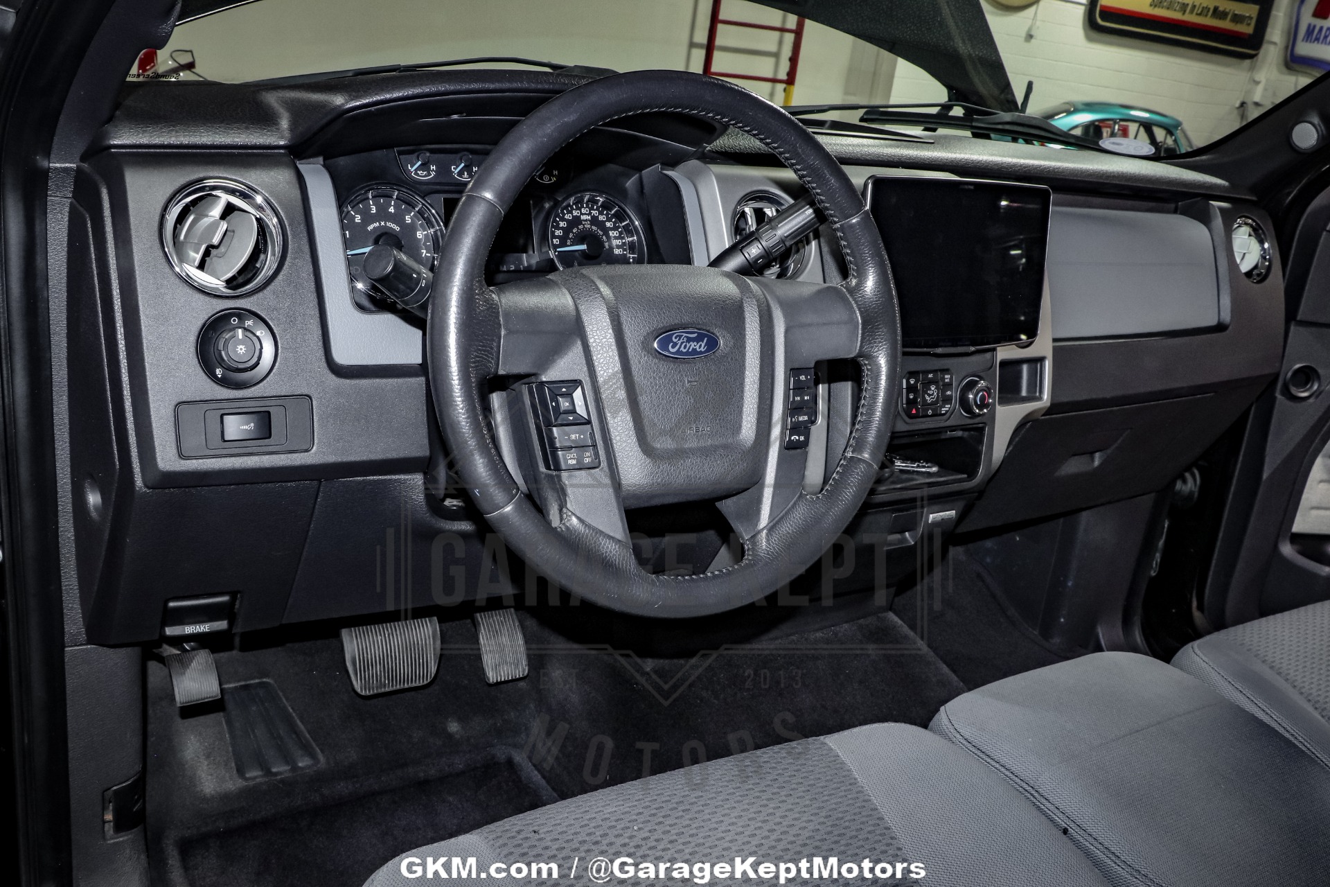 used-vehicle-2014-ford-f-150-xlt-c-2834-for-sale-03