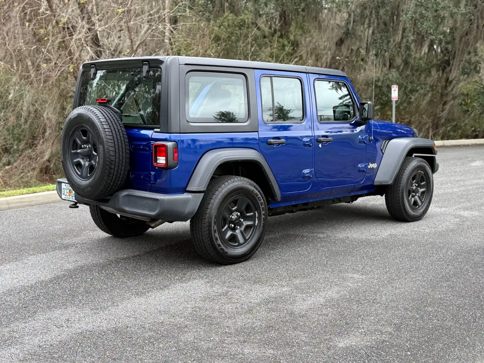 used-vehicle-2018-jeep-wrangler-unlimited-sport-s-c-840-for-sale-jacksonville-fl-04