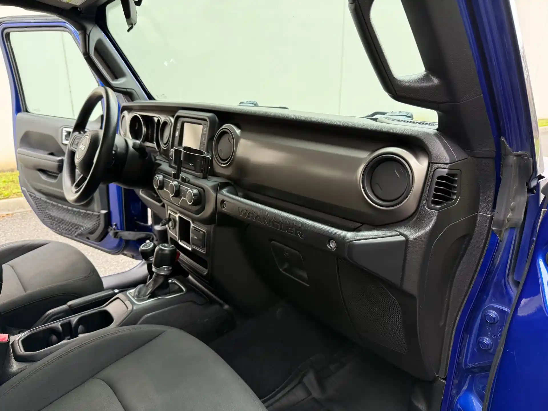 used-vehicle-2018-jeep-wrangler-unlimited-sport-s-c-840-for-sale-jacksonville-fl-19