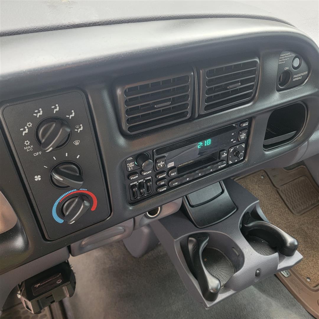 02DodgeRam2500_96k_for-sale-14