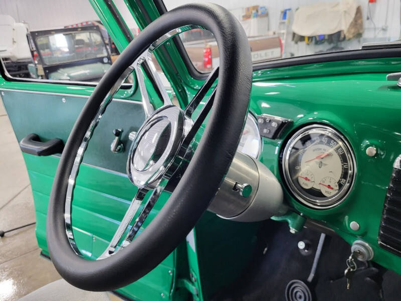 1948-chevrolet-6400-series-2-ton-dually-deluxe-5-window-cab (34)