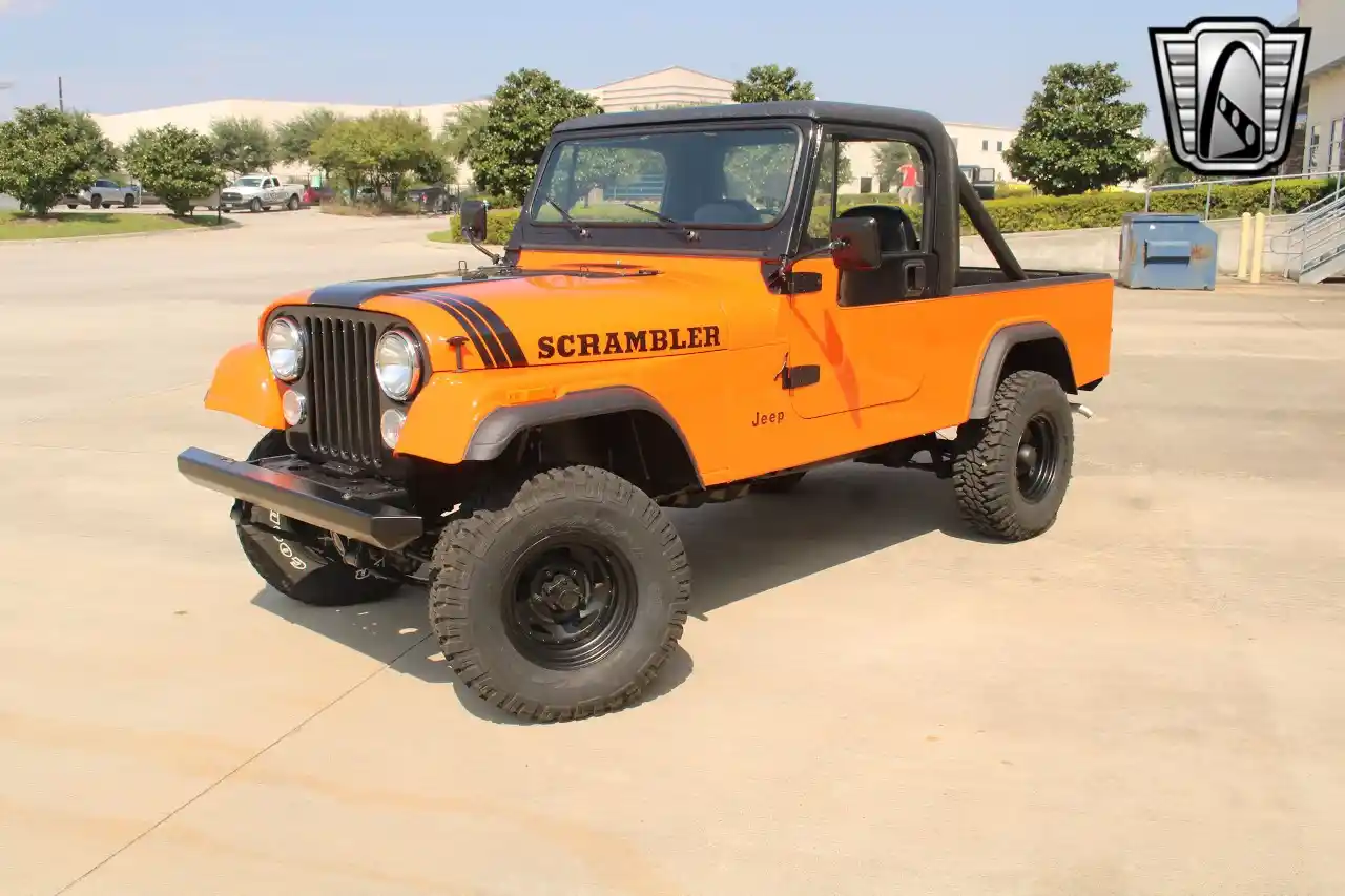 1982-jeep-cj-8-scrambler-for-sale-houston-01