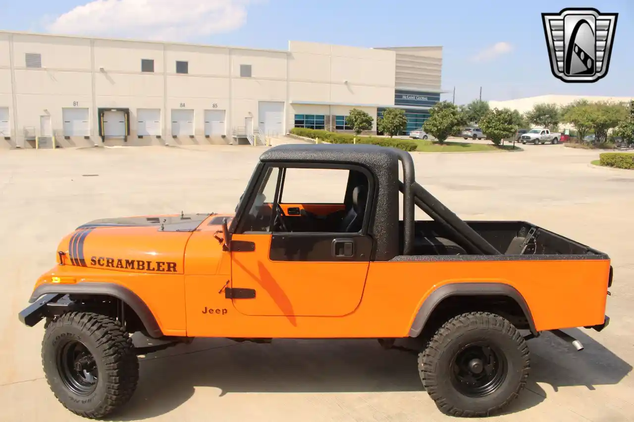 1982-jeep-cj-8-scrambler-for-sale-houston-02