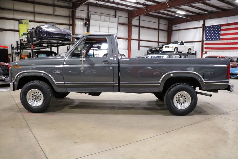 1986-ford-f150-xlt-lariat