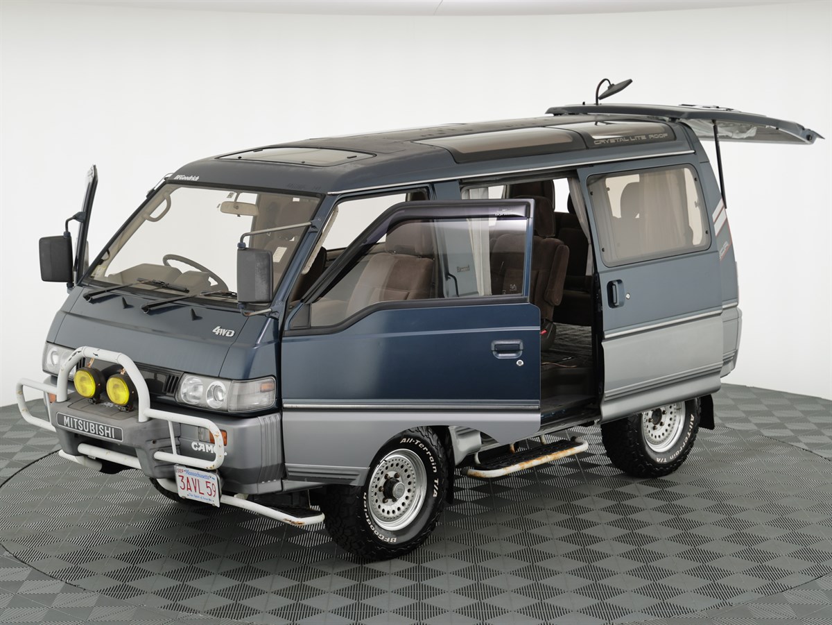 1990-mitsubishi-delica-for-sale-new-hampshire-014