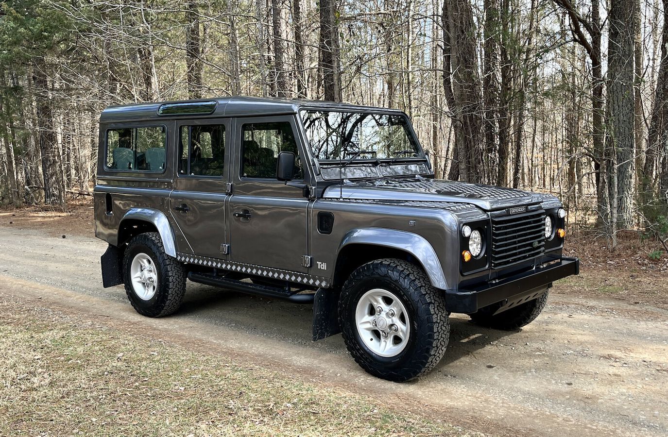 1997-land-rover-defender-110-durham-for-sale-01