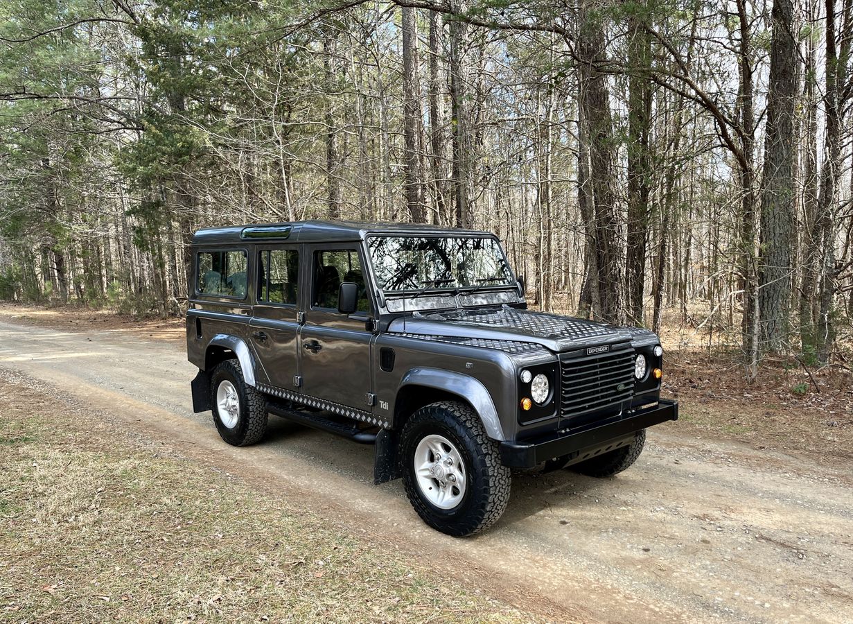 1997-land-rover-defender-110-durham-for-sale-02