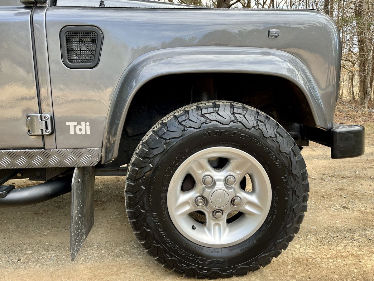 1997-land-rover-defender-110-durham-for-sale-11