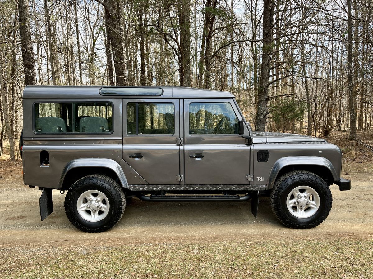 1997-land-rover-defender-110-durham-for-sale-12