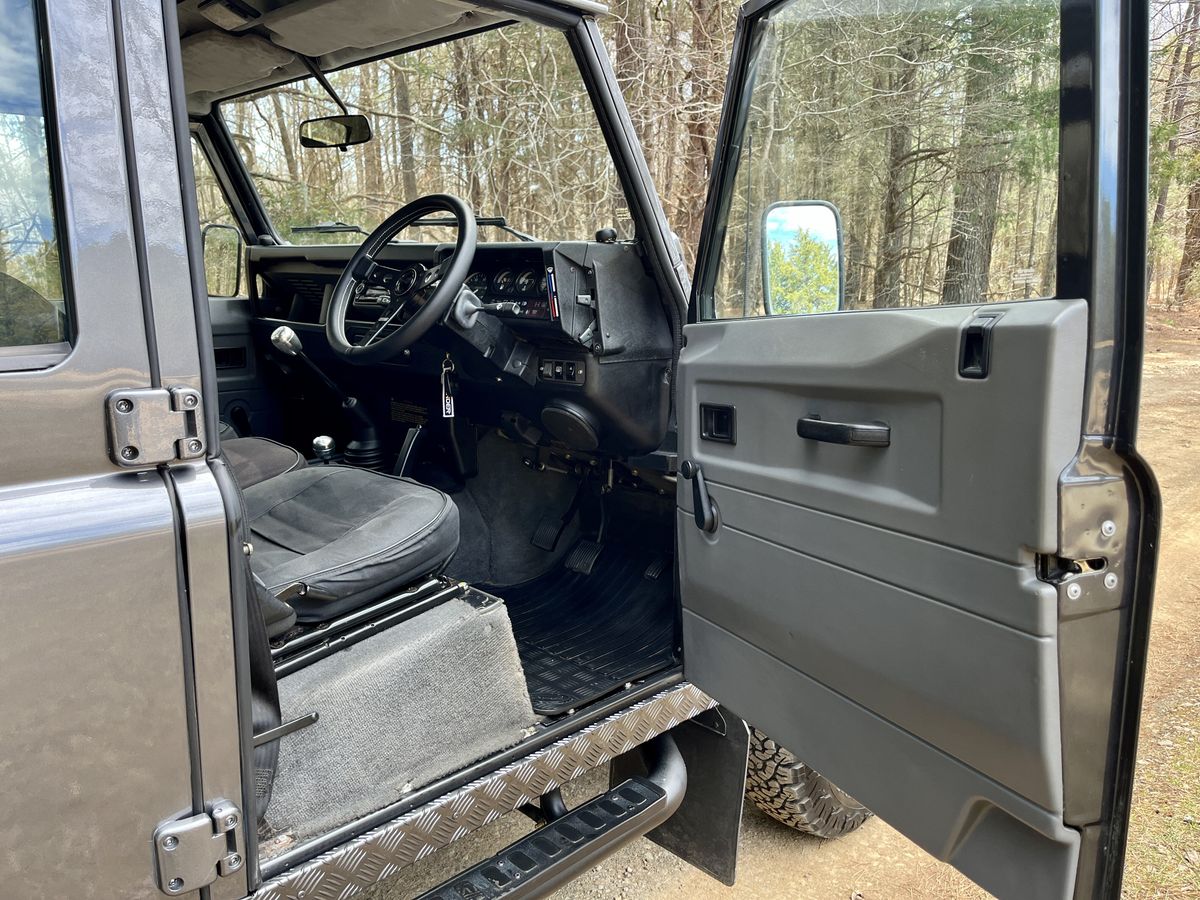 1997-land-rover-defender-110-durham-for-sale-19