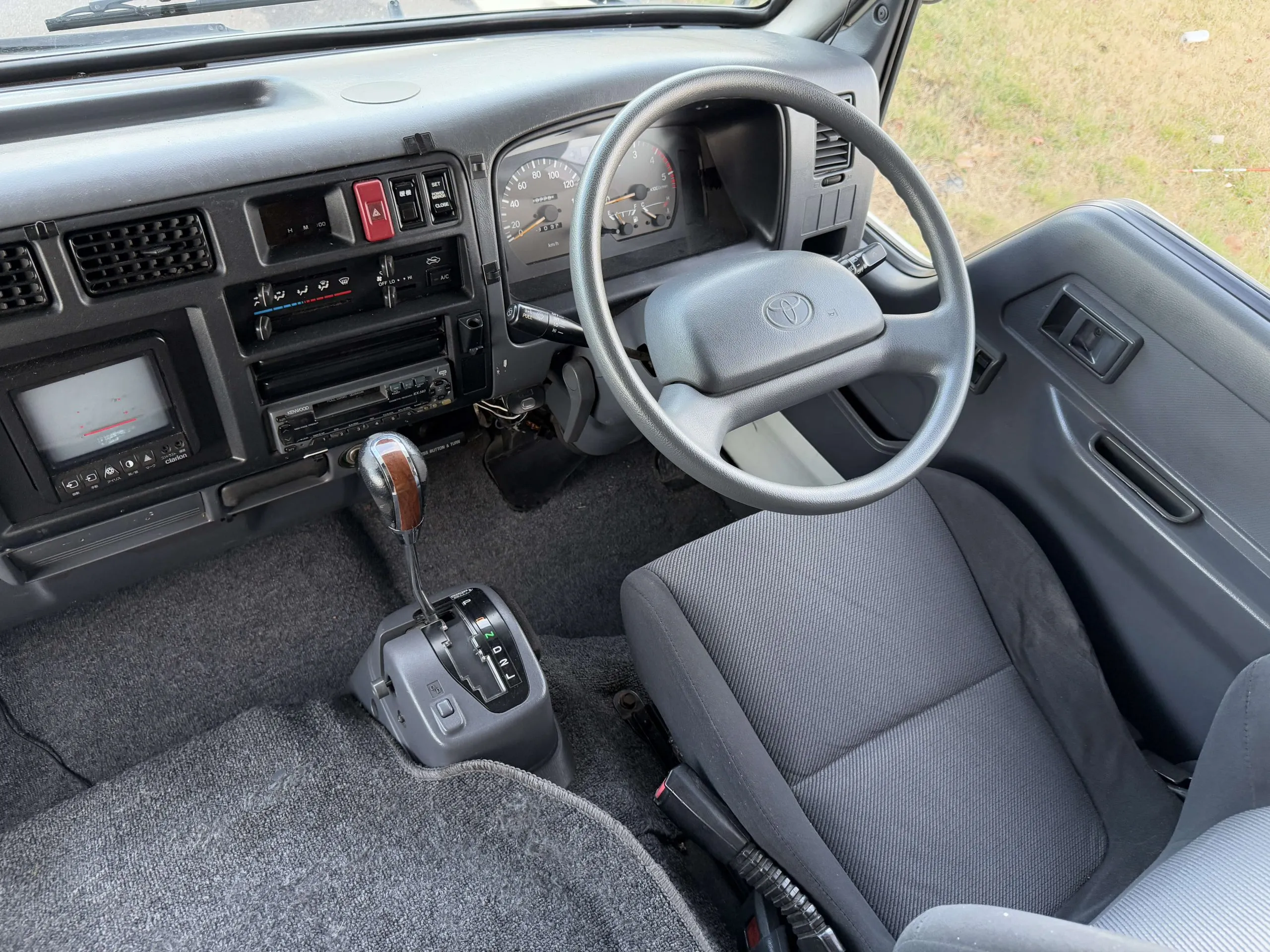 1998-toyota-toyoace-camper-for-sale-18