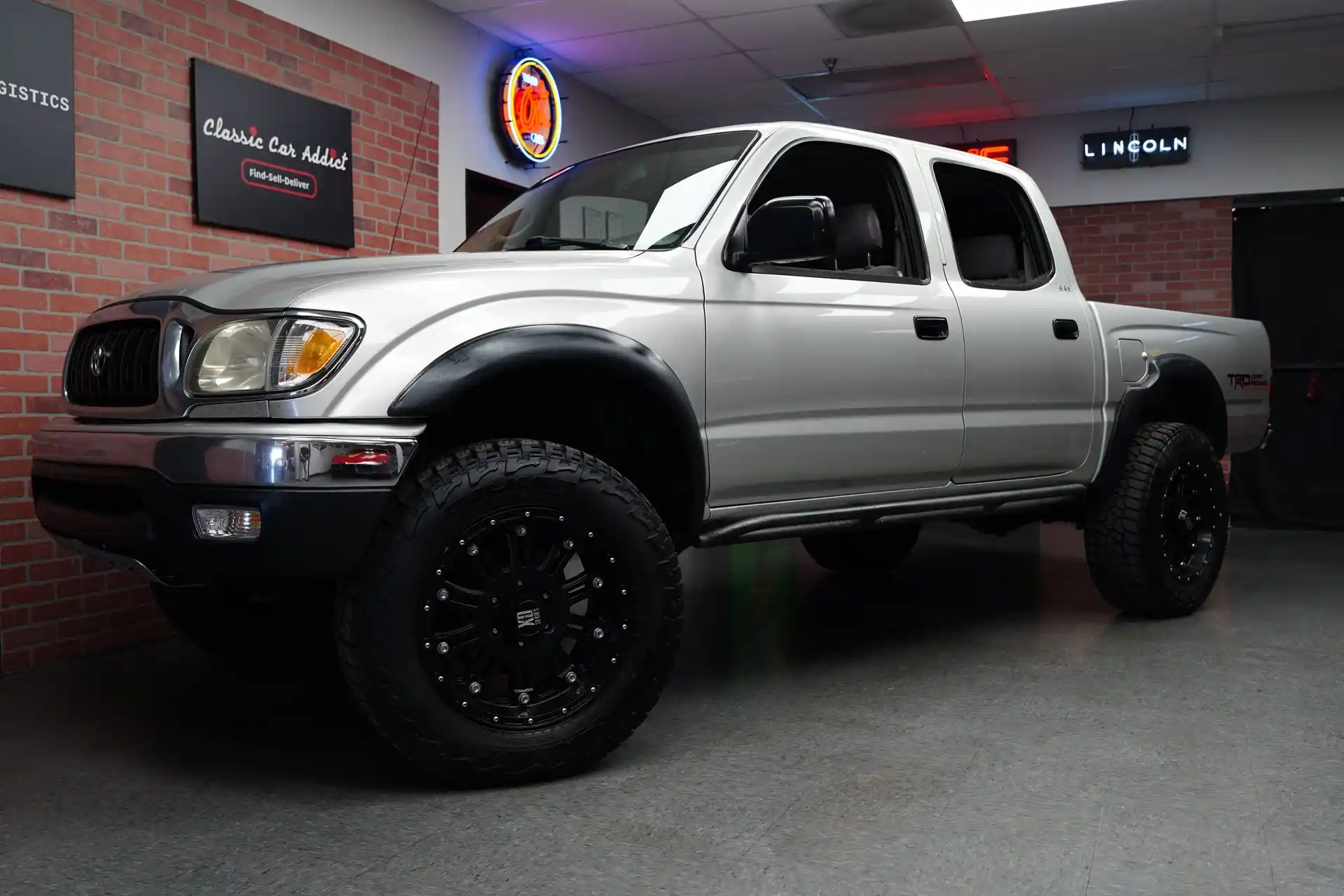 2004-toyota-tacoma-pre-runner-v6-1