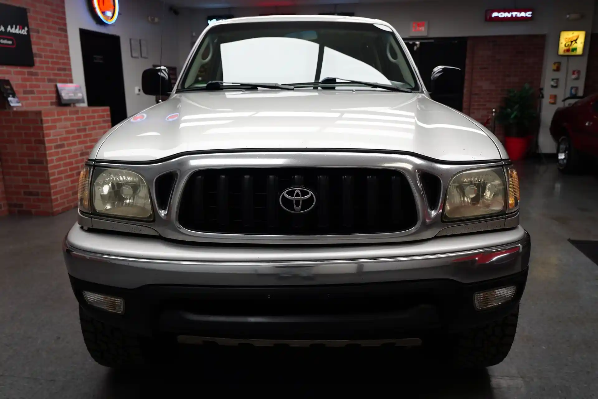 2004-toyota-tacoma-pre-runner-v6-9