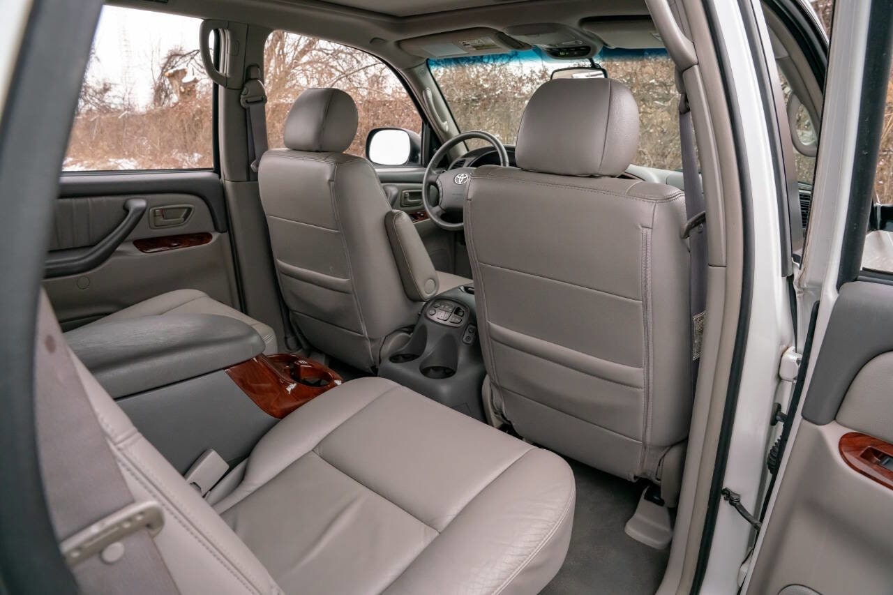 2006-toyota-sequoia-limited-v8-for-sale57