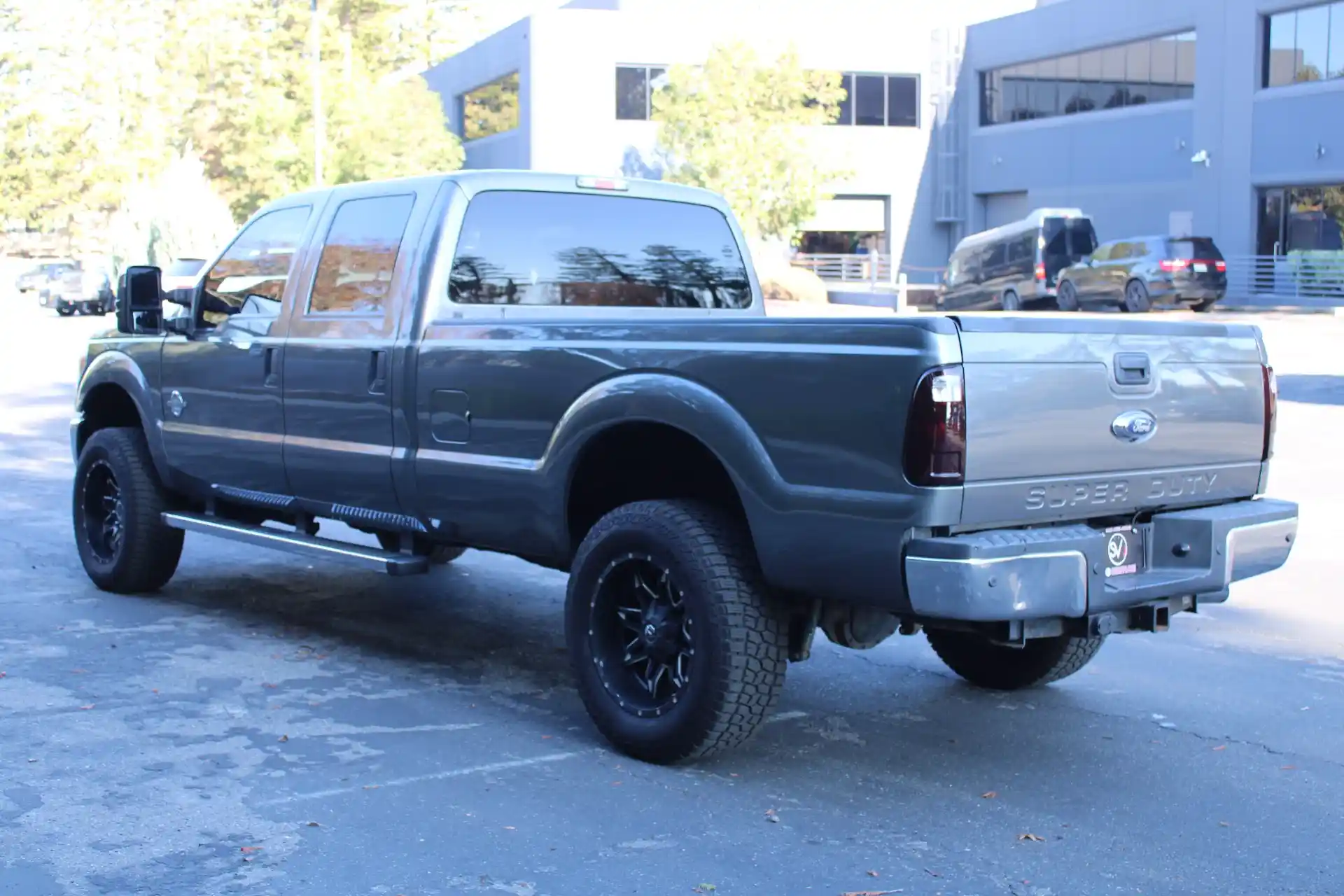 2014-ford-f350-xlt-crew-cab-lb-for-sale-7