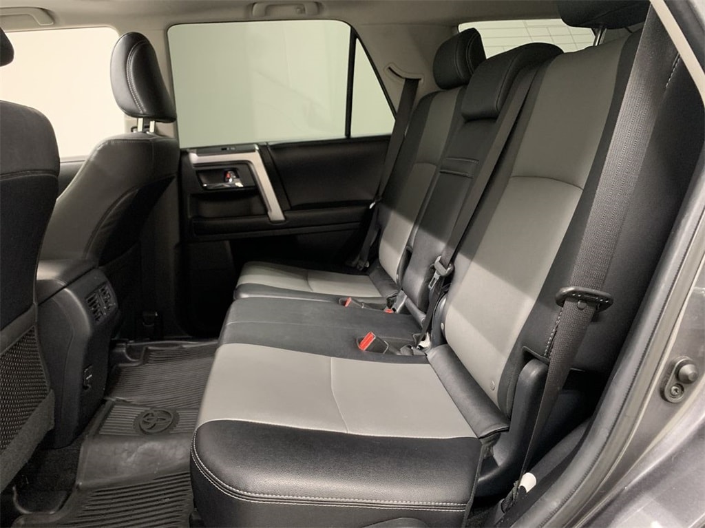 2019-toyota-4runner-sr5-premium-for-sale-cicero-ny-21