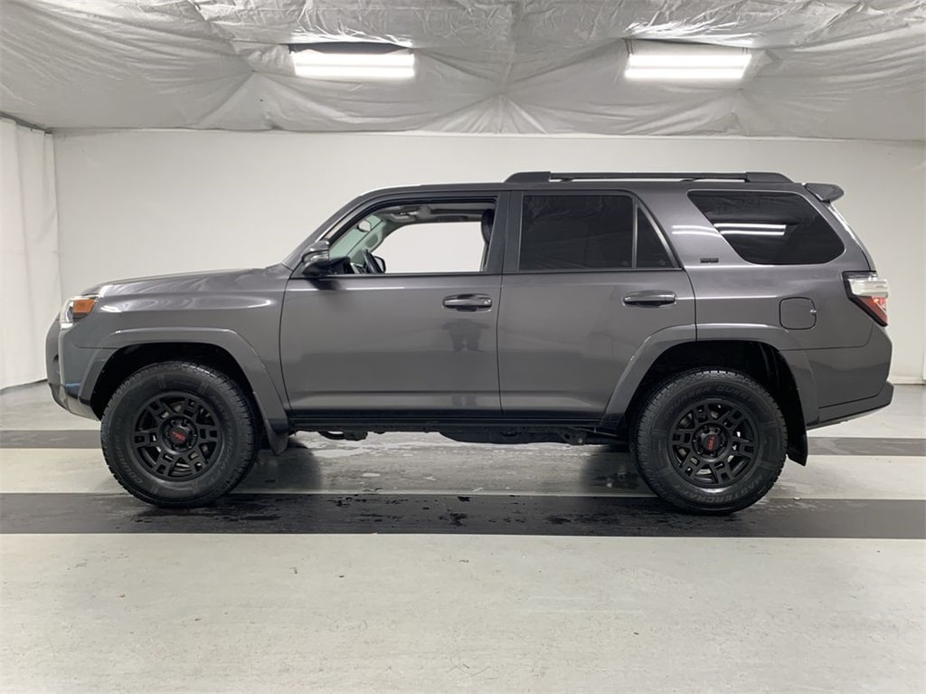 2019-toyota-4runner-sr5-premium-for-sale-cicero-ny-6