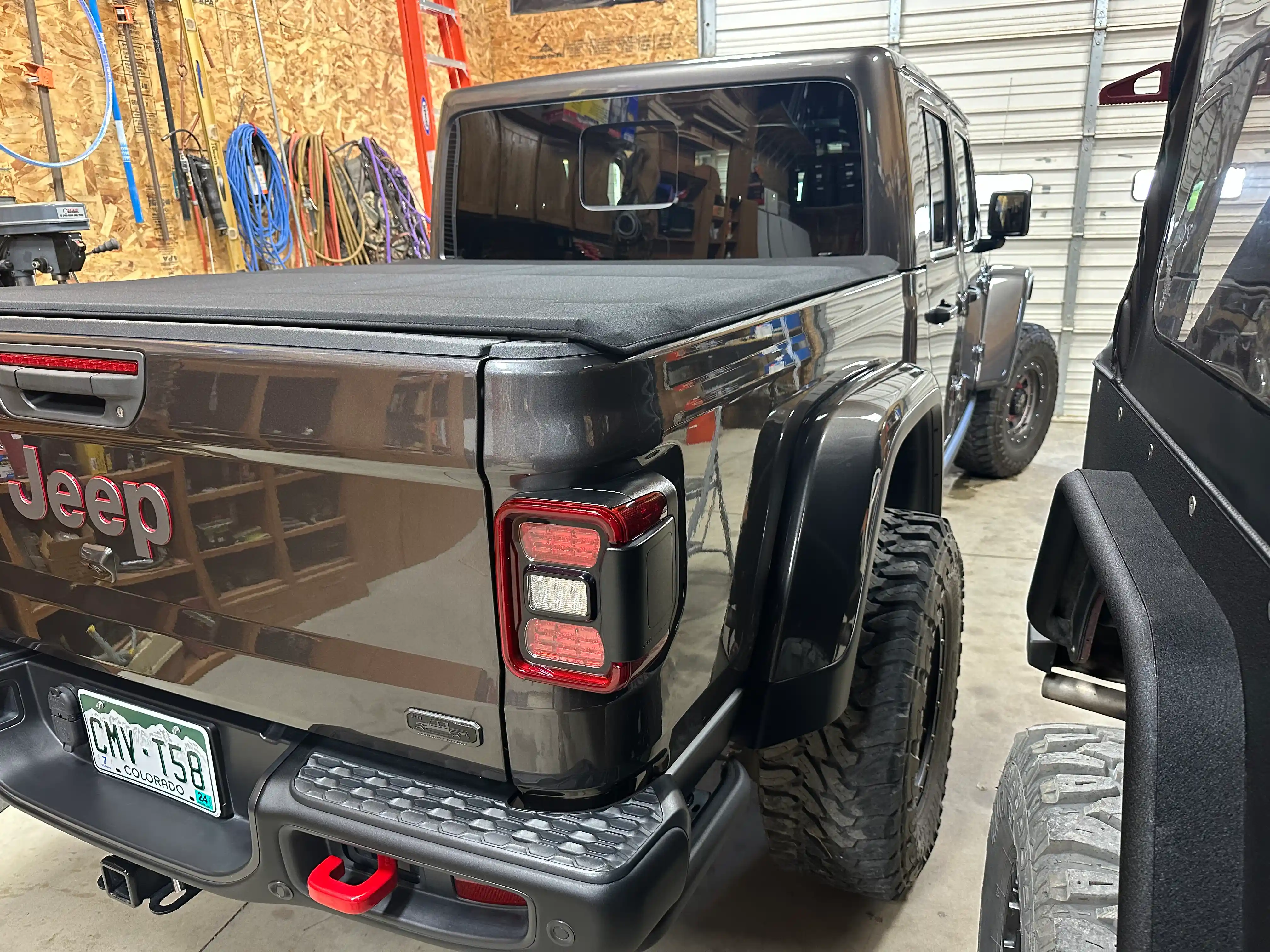 2020-launch-edition-jeep-gladiator-for-sale-22