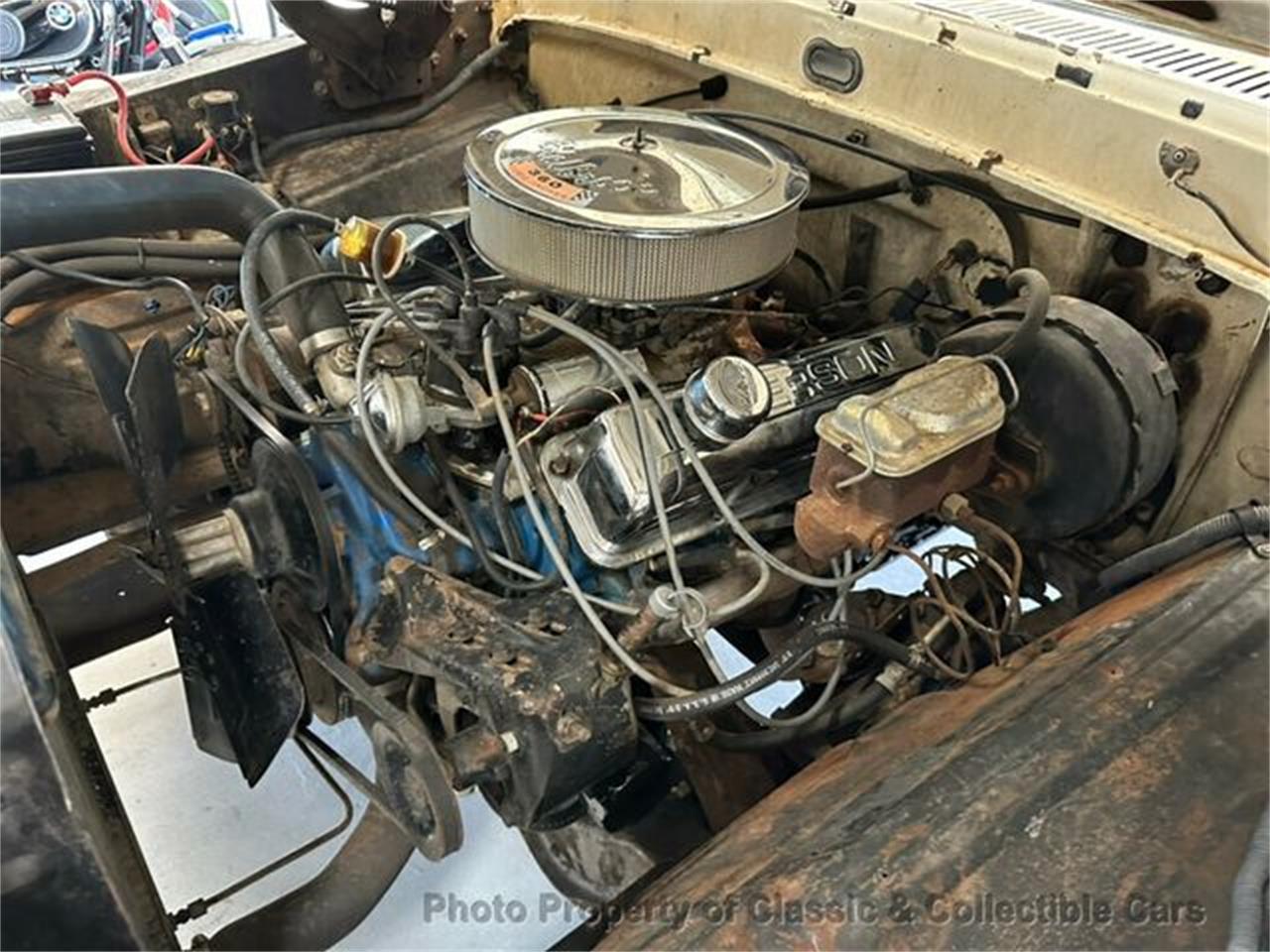 51390153-1971-ford-f250-std