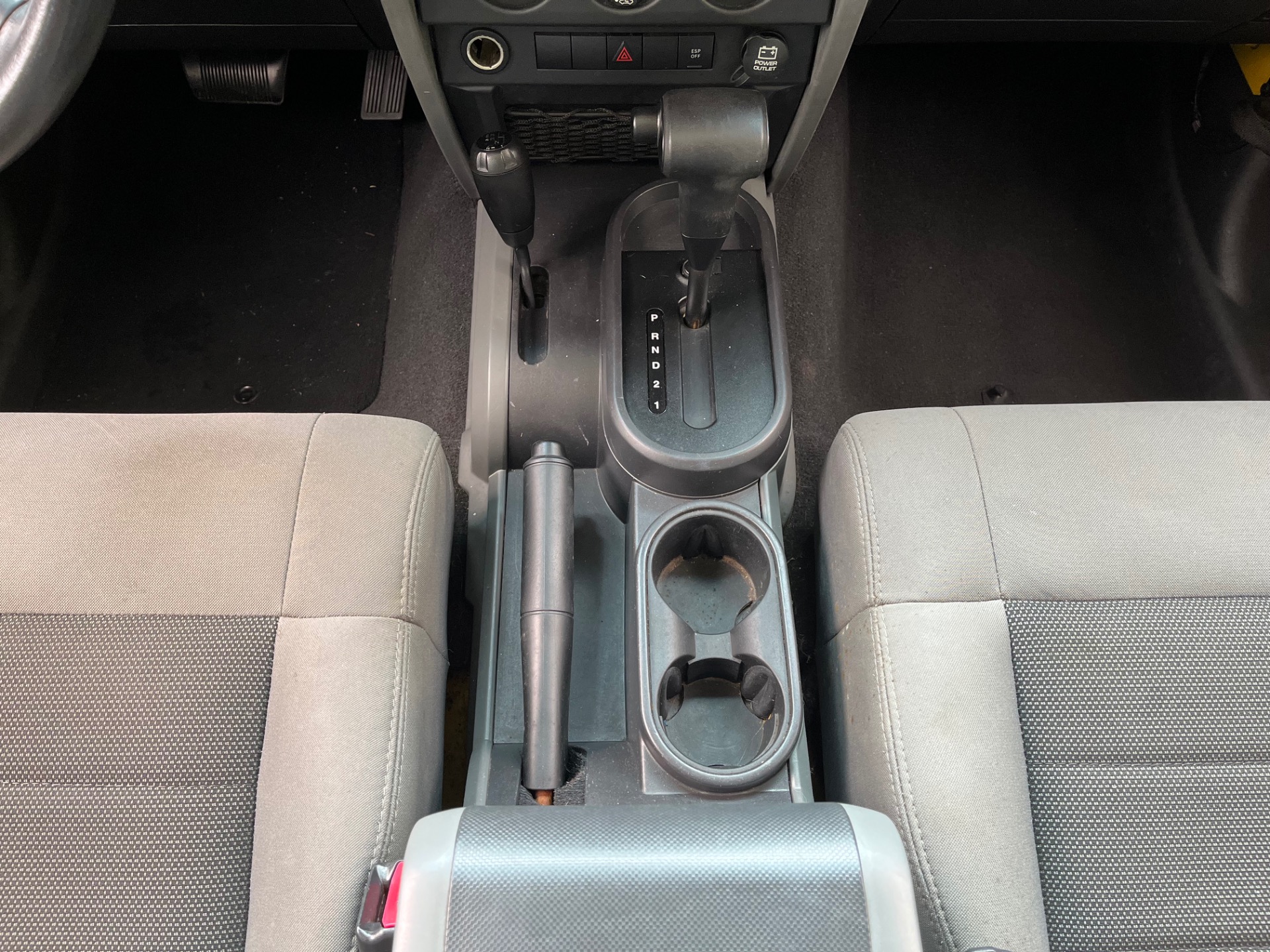 Used-2009-Jeep-Wrangler-Unlimited-X-18