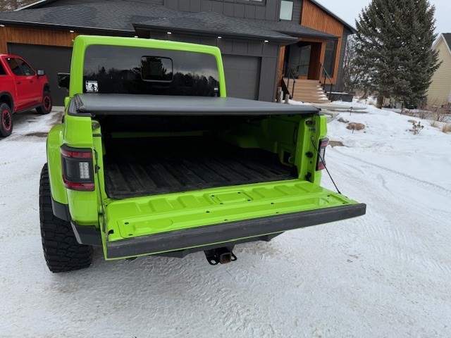 geck-green-2021-jeep-gladiator-for-sale-13