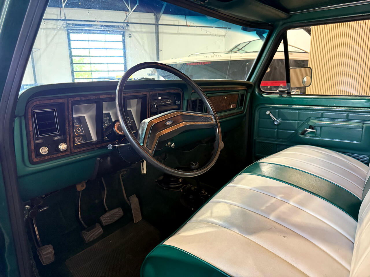 1979-ford-f250-xlt-for-sale-23