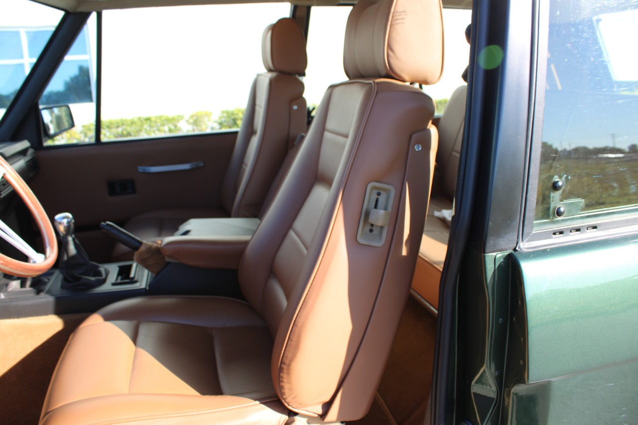 1986-land-rover-range-rover-classic-for-sale-41