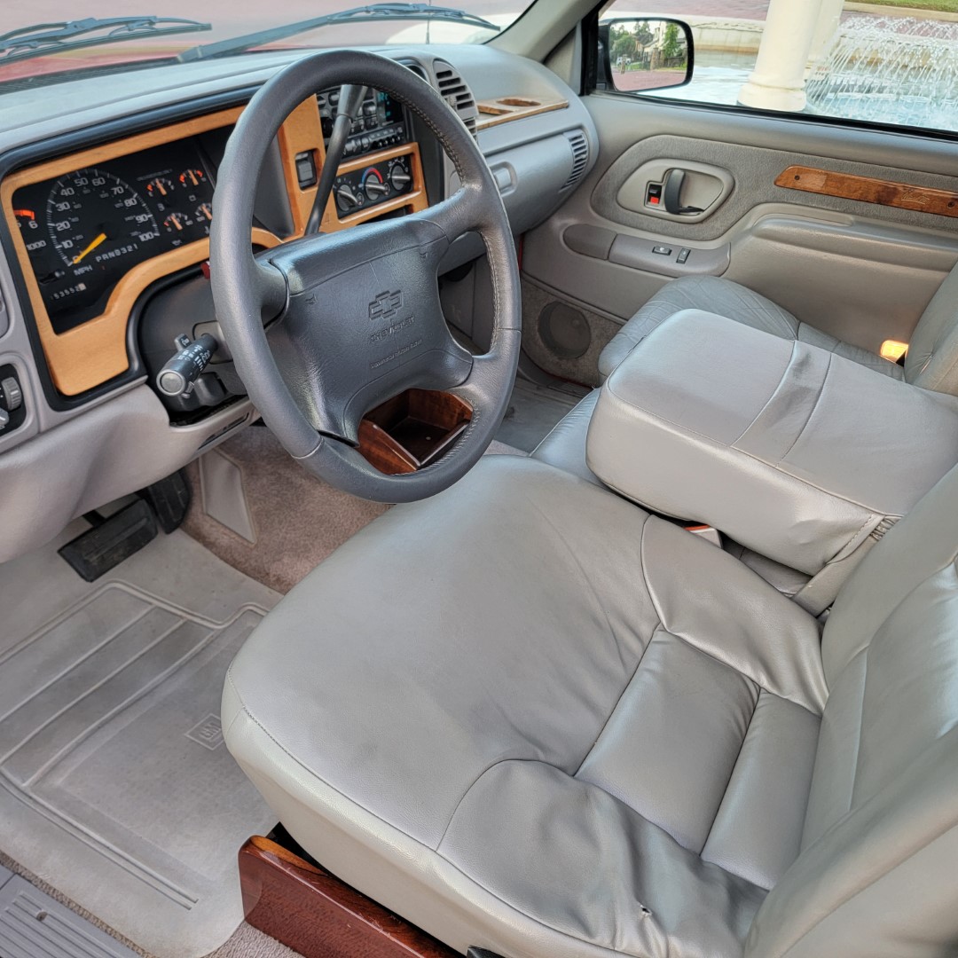 96ChevyOBS4x4MarkIII_154k_for-sale-17