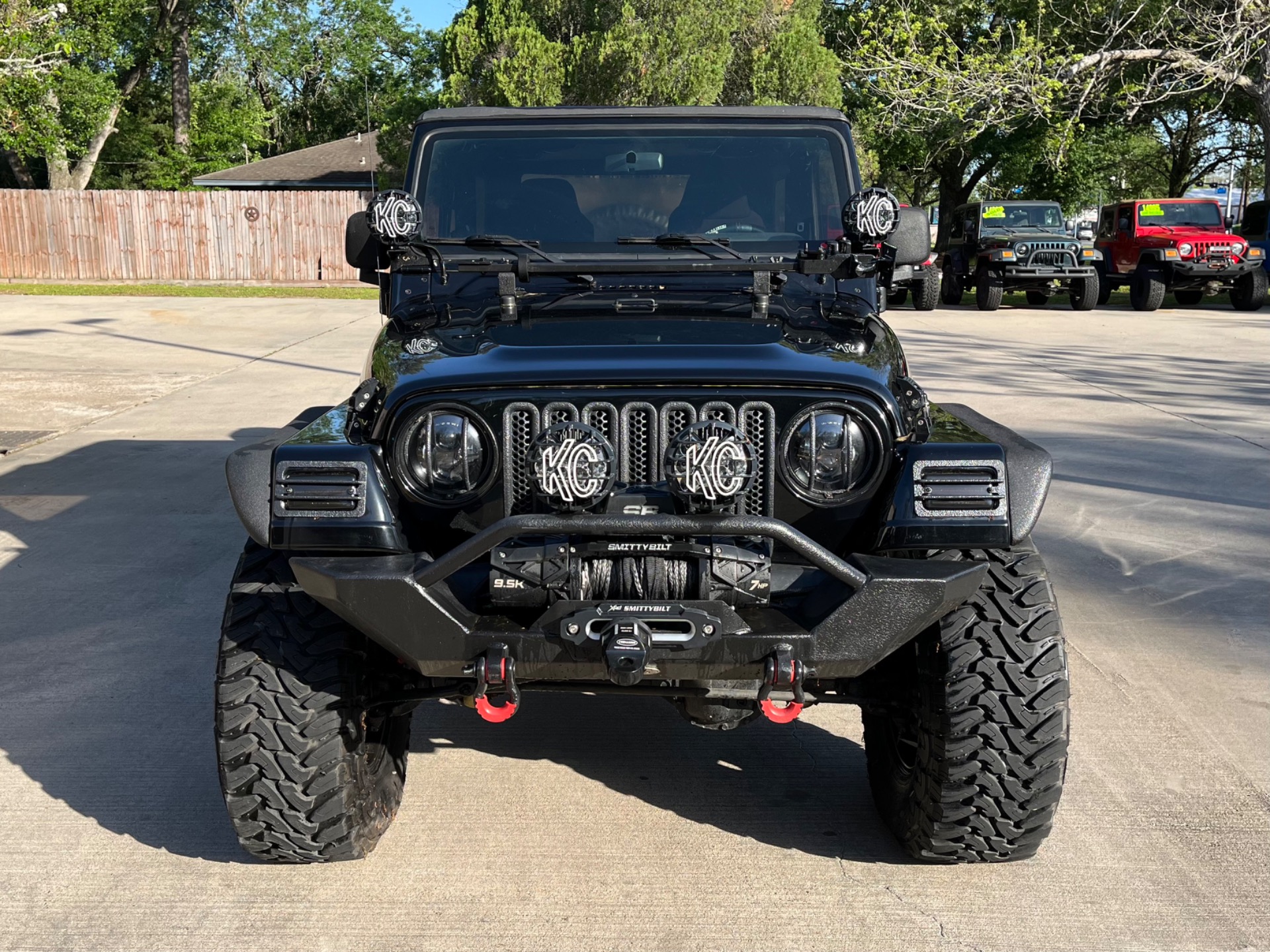 Used-2006-Jeep-Wrangler-Unlimited (1)
