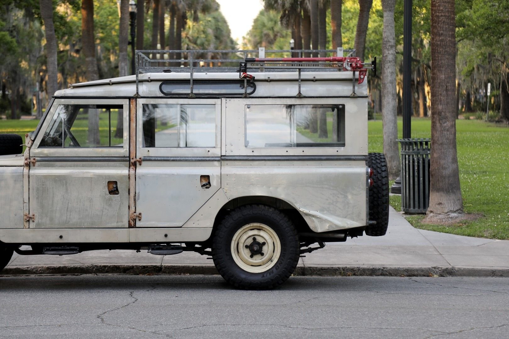1965-land-rover-series-iia-109 (17)