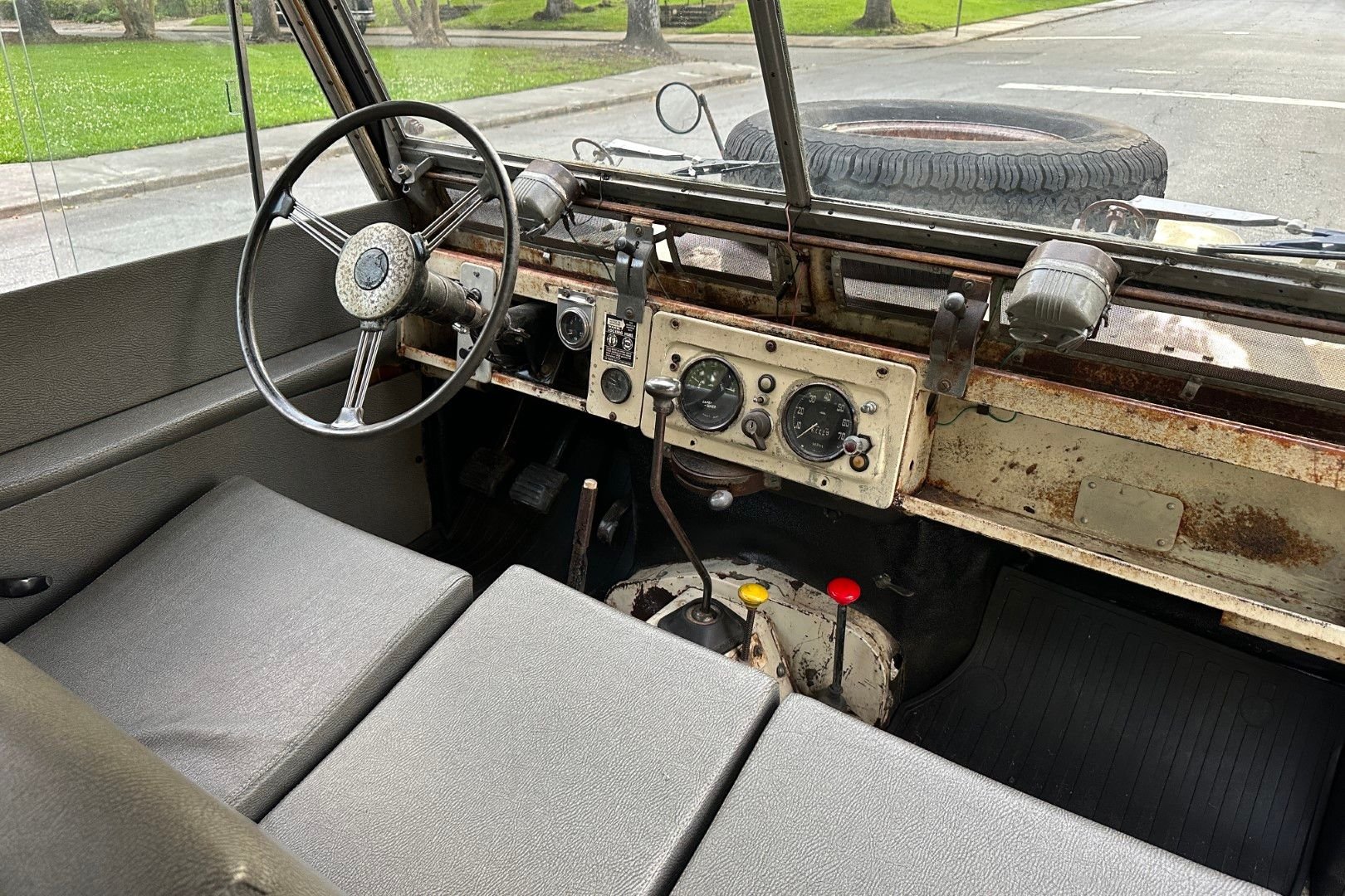 1965-land-rover-series-iia-109 (29)