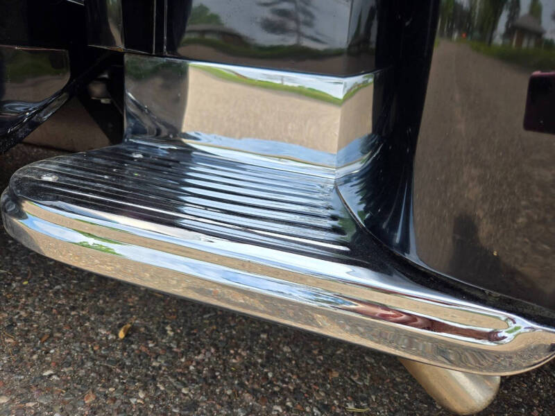 1966-chevrolet-c-k-10-series-custom-stepside-short-bed (24)