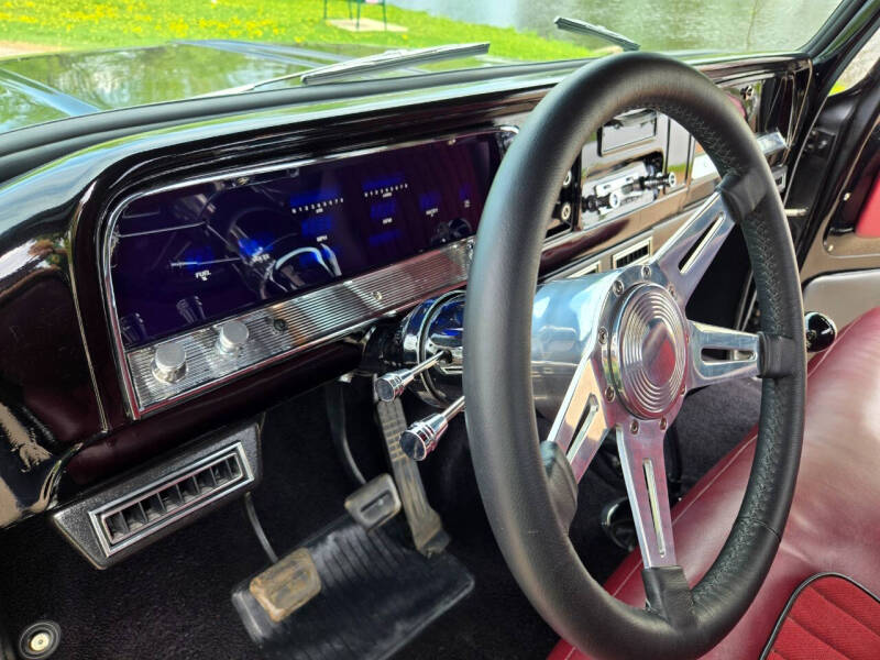 1966-chevrolet-c-k-10-series-custom-stepside-short-bed (40)