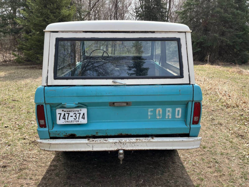1967-ford-bronco-wagon (16)