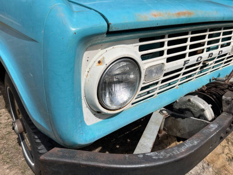 1967-ford-bronco-wagon (31)